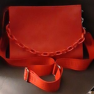 Midsized designer inspired purse